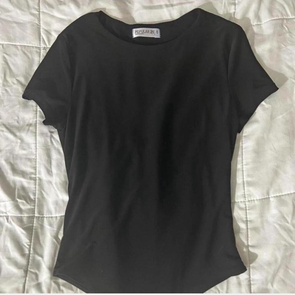 Black bodysuit, great for layering #layeringessentials